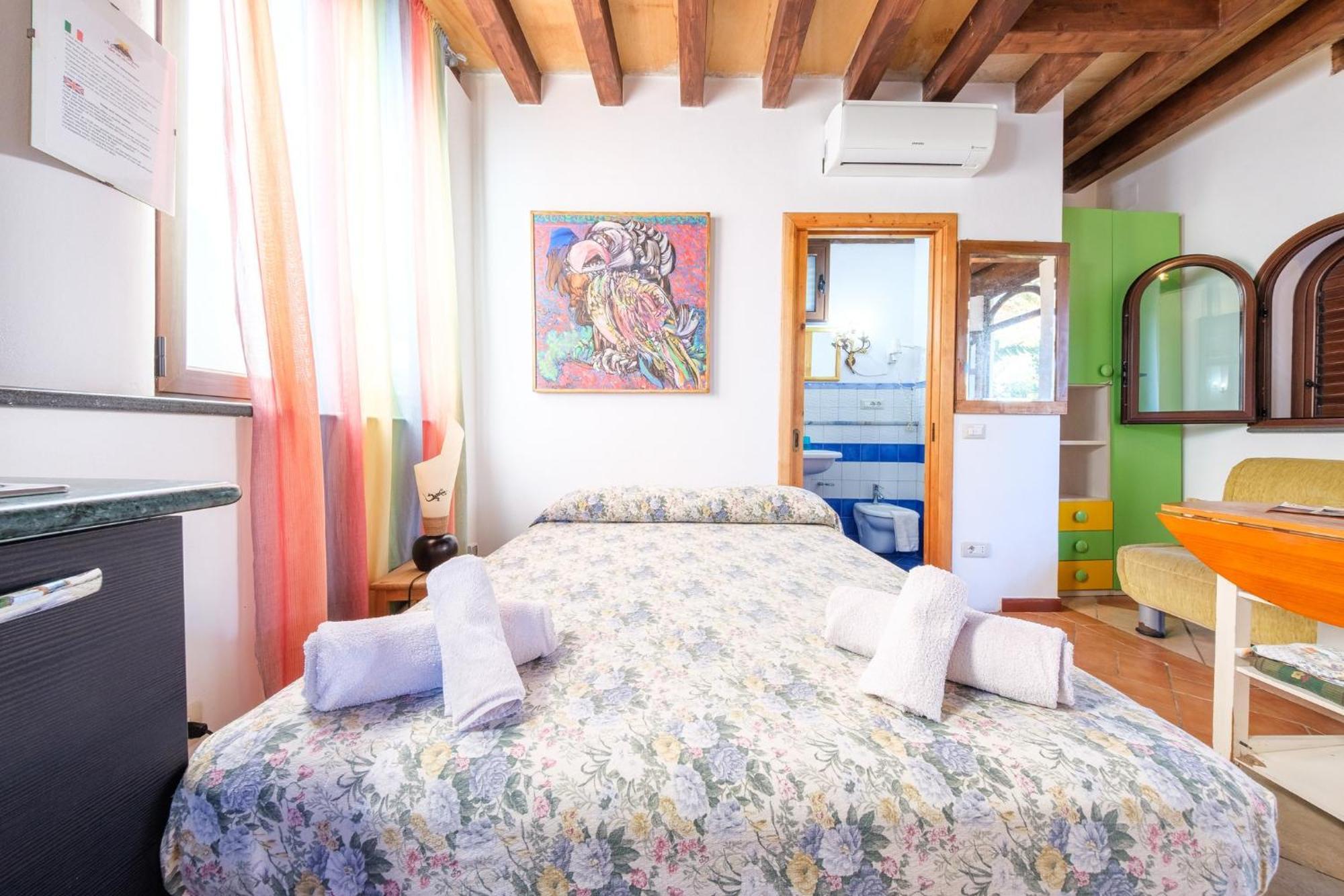 סטרומבולי B&B Il Giardino Segreto מראה חיצוני תמונה