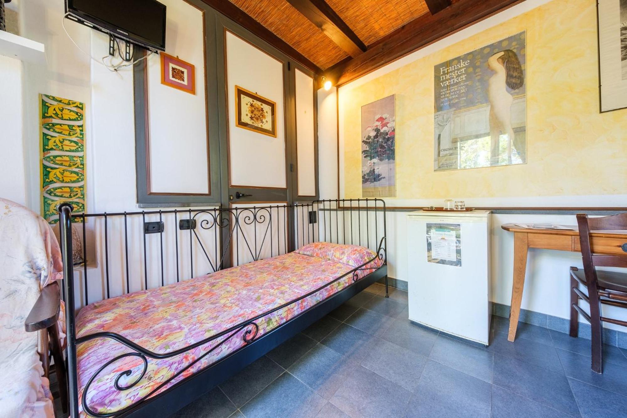 סטרומבולי B&B Il Giardino Segreto מראה חיצוני תמונה